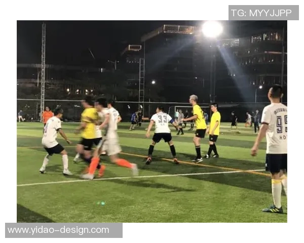 加维引领新时代足球风潮展现年轻球员的无限潜力与激情 加维引领新时代足球风潮展现年轻球员的无限潜力与激情